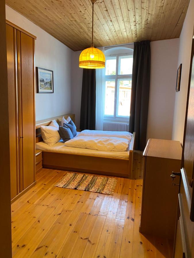 Goldengel Ferienwohnung Im Herzen Kalterns Mit Einer Terasse Zum Verlieben Bagian luar foto